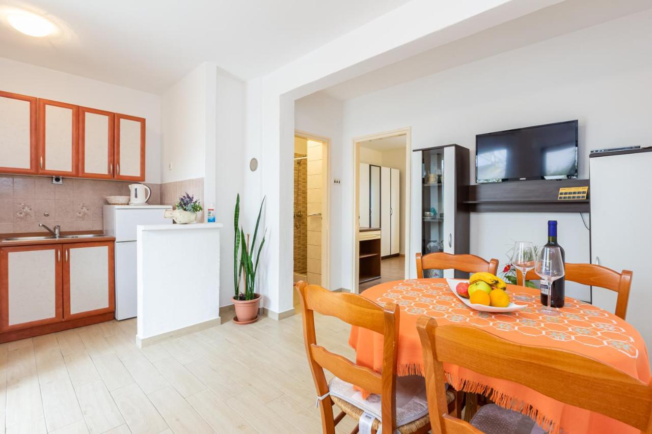Apartments Sucur With Terrace Baska  Exterior photo
