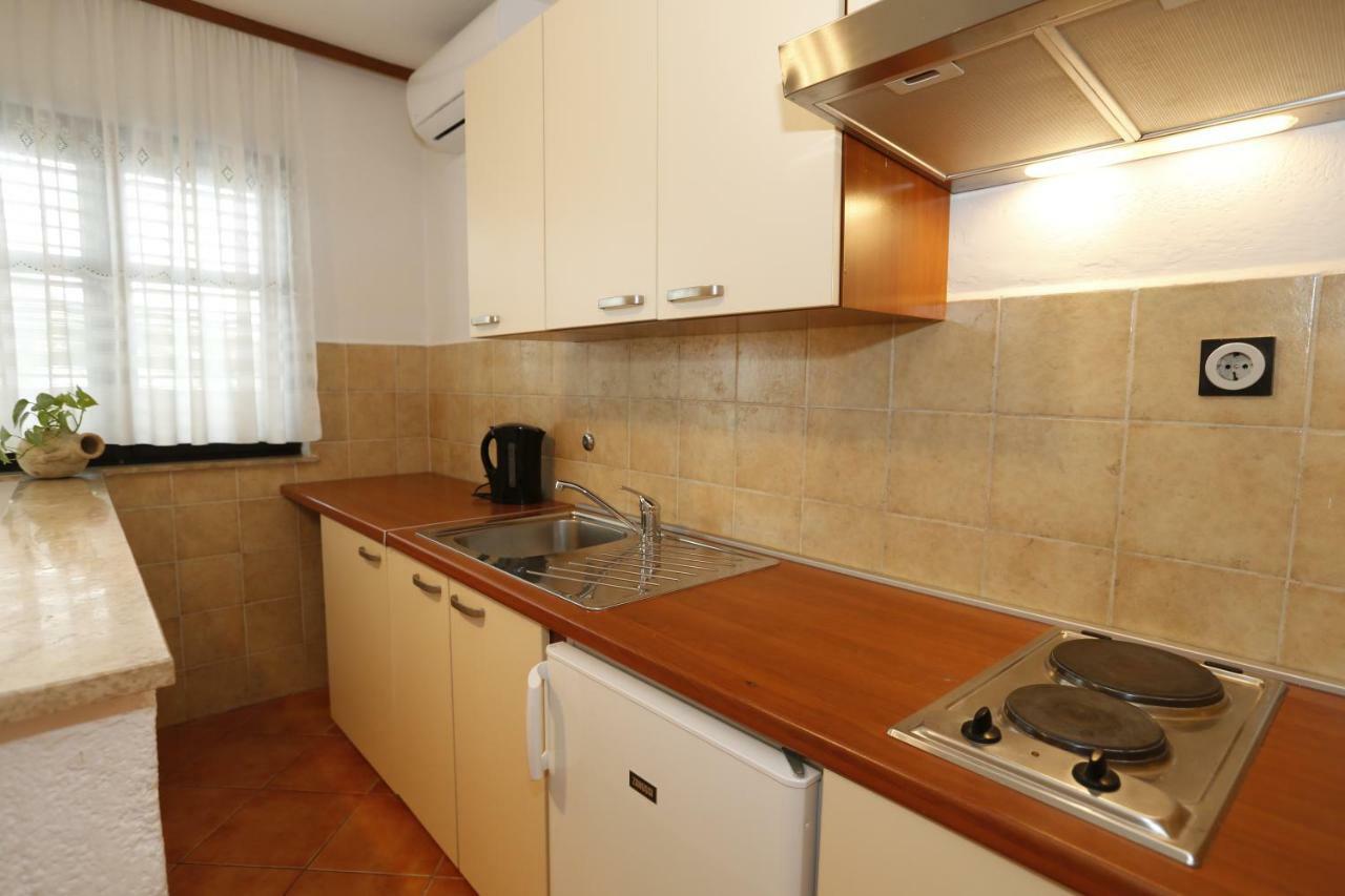 Apartments Sucur With Terrace Baska  Exterior photo